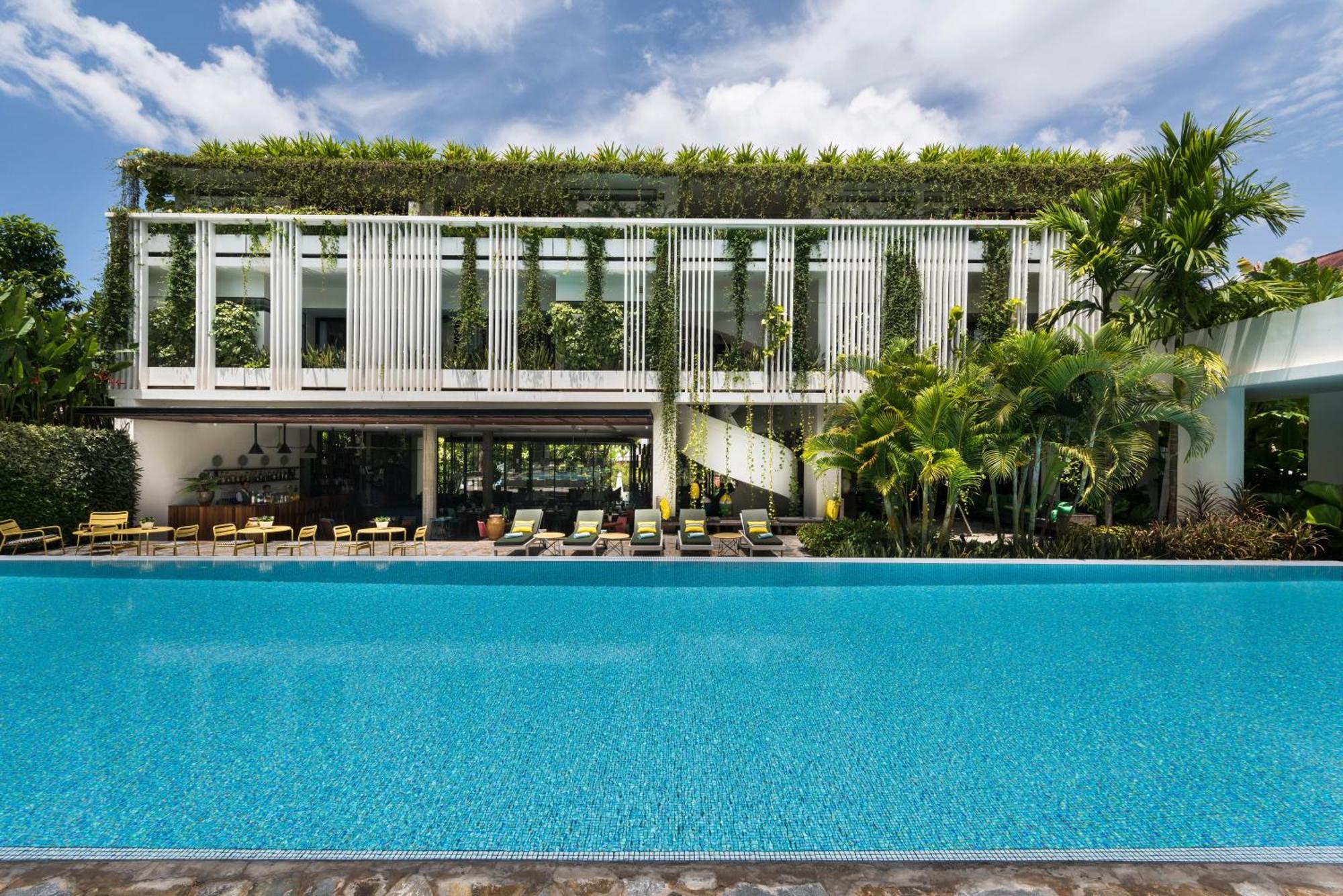 โรงแรมวิโรท นิววิง โรงแรม 5*